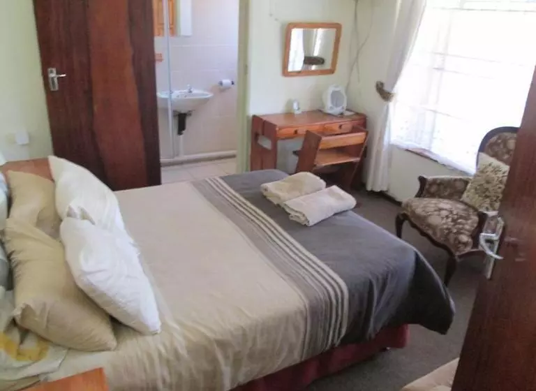 Aamiaismajoitus (B&B) Bedrock Guesthouse