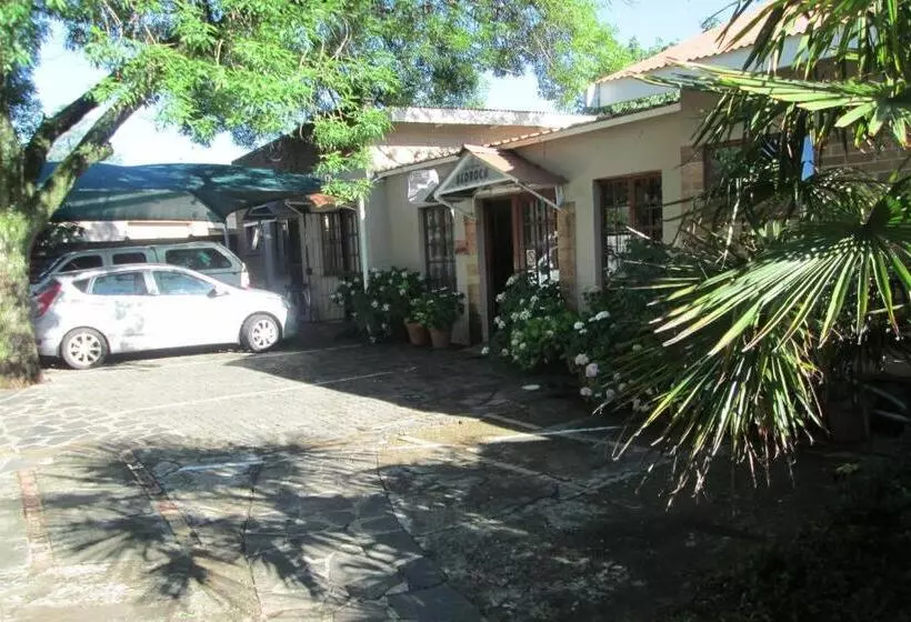 Aamiaismajoitus (B&B) Bedrock Guesthouse