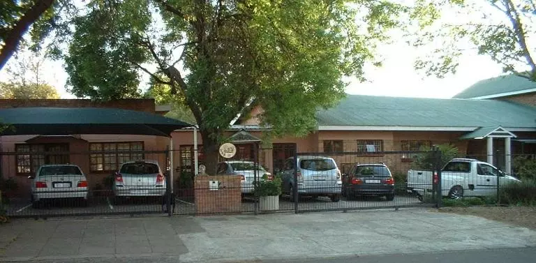 Aamiaismajoitus (B&B) Bedrock Guesthouse