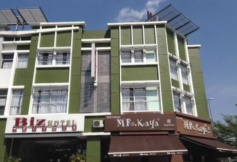 Biz Hotel Shah Alam
