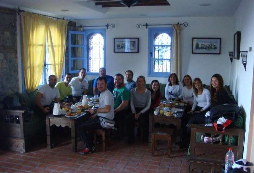 Отель Alkhalifa