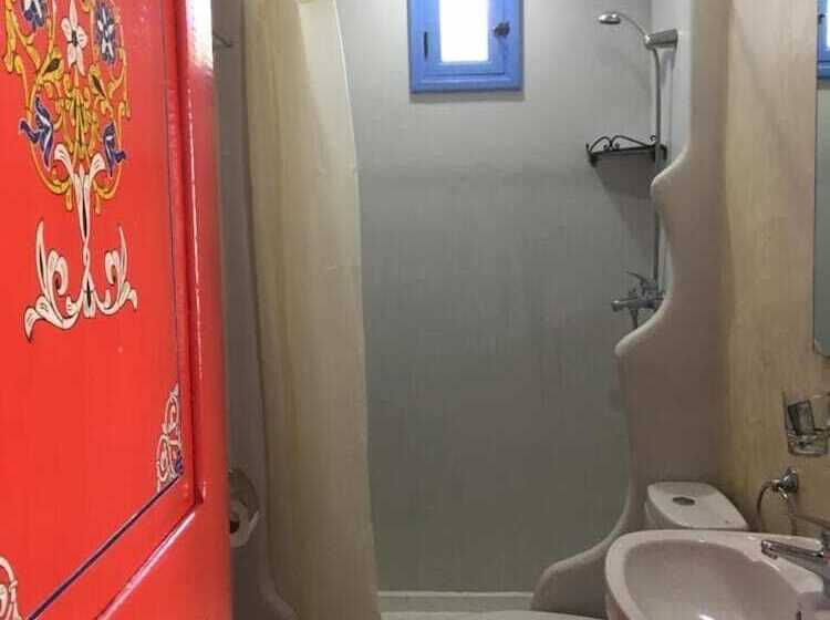 Отель Alkhalifa