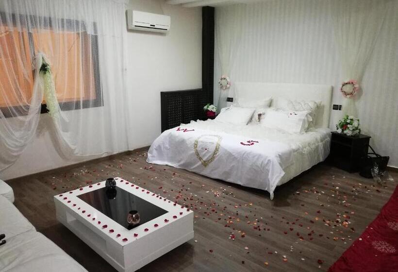 Hotel Jedda Douhi El Ouassini