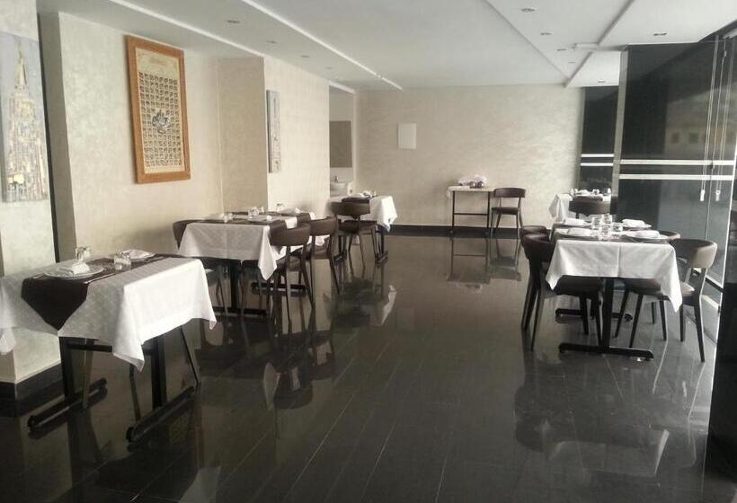 Hotel Jedda Douhi El Ouassini