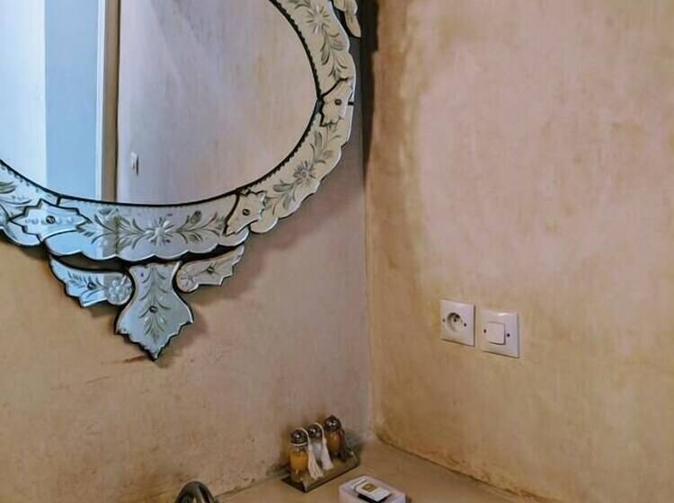 Hotel Maison Du Tresor