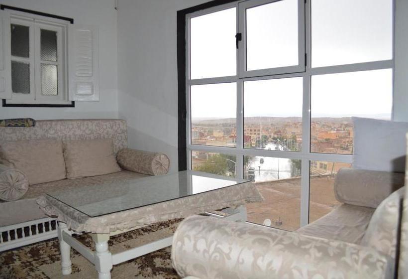 酒店 Restaurant Bougafer