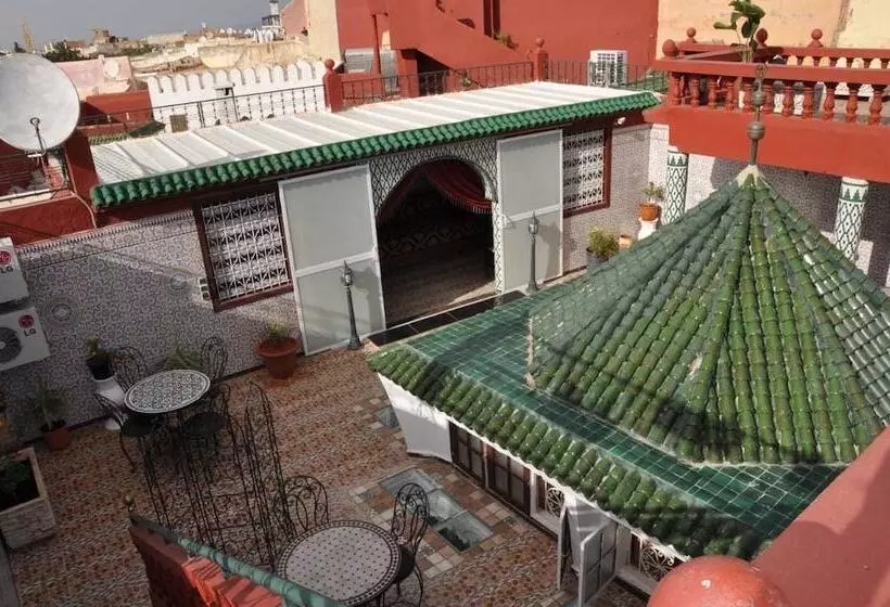 هتل Riad Royal