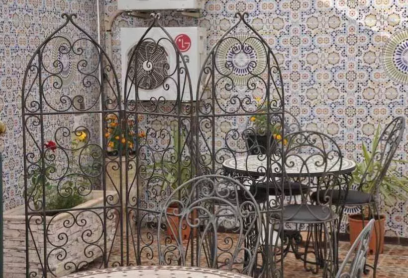 هتل Riad Royal