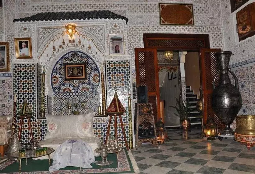 هتل Riad Royal