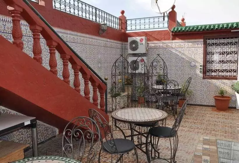 هتل Riad Royal