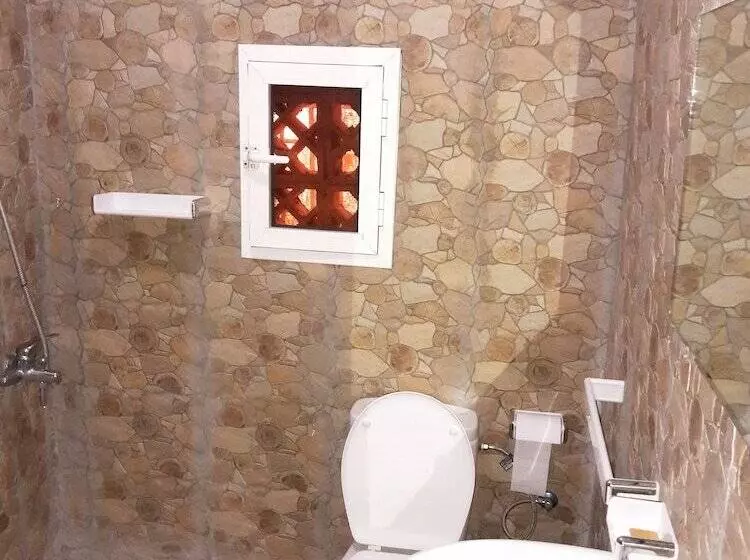 هتل Riad Royal