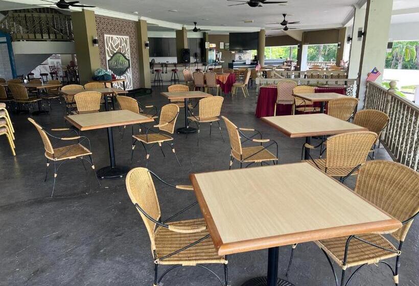 Kuala Terengganu Golf Resort By Ancasa Hotels & Resorts