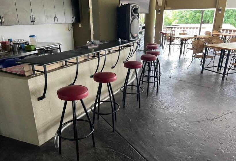 Kuala Terengganu Golf Resort By Ancasa Hotels & Resorts