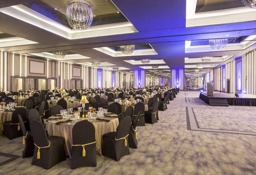 리조트 Sun City Hotel And Casino