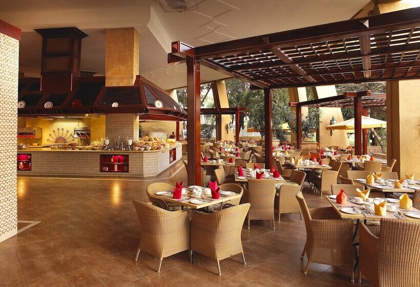 리조트 Sun City Hotel And Casino