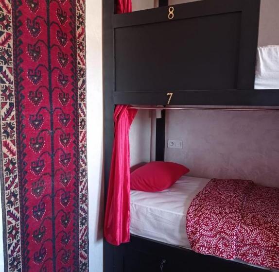 Stork Marrakech Luxury Hostel