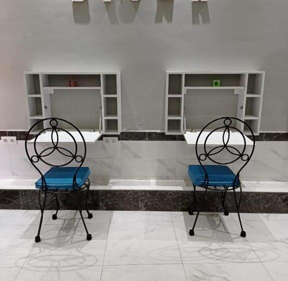 Stork Marrakech Luxury Hostel