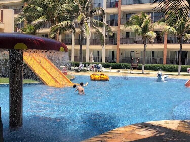 Отель Beach Living Sunset