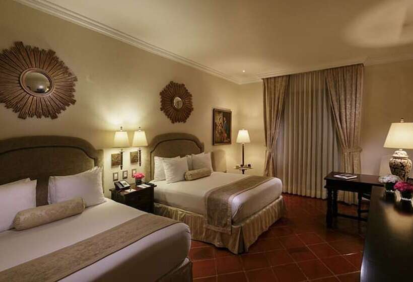 בית מלון כפרי Villa Antigua