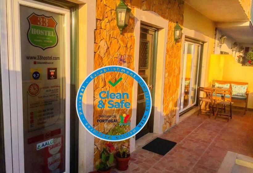 33 Hostel