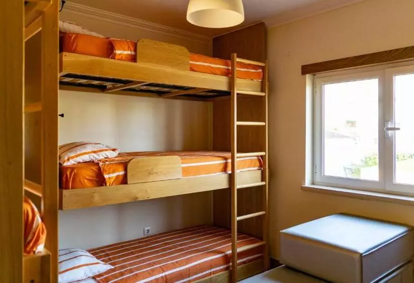 33 Hostel