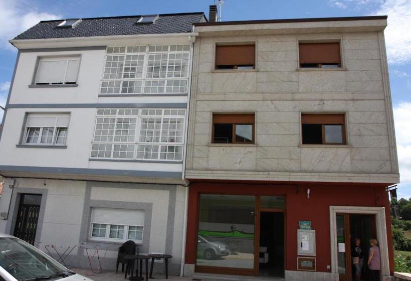 Albergue Outeiro