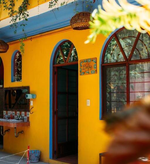 Bed and Breakfast Azul Cielo Hostel