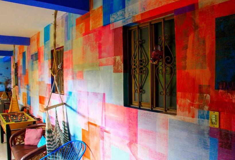 Bed and Breakfast Azul Cielo Hostel