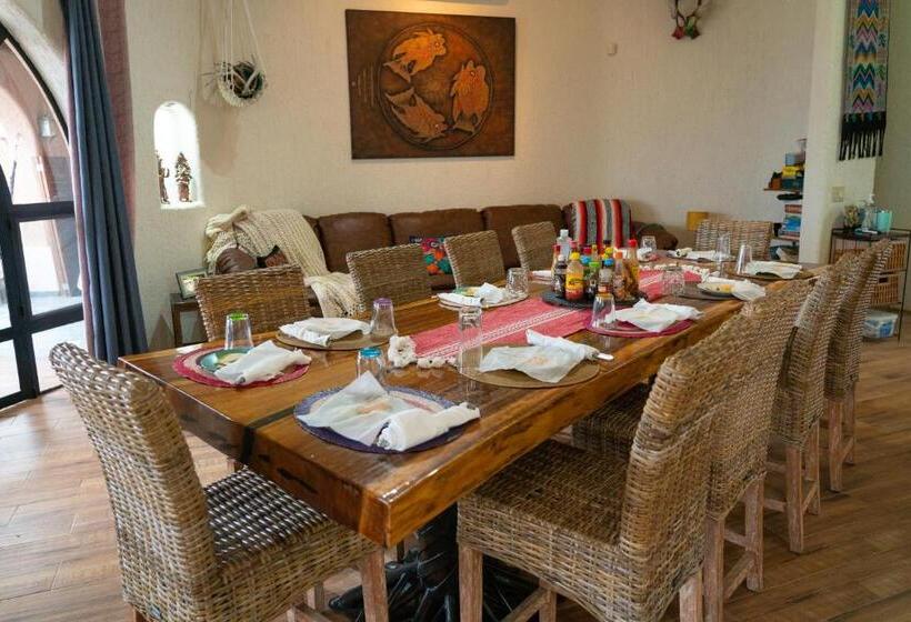 مبيت وإفطار Casa Kootenay Waterfront Bnb