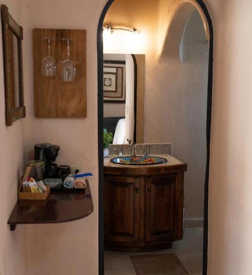 مبيت وإفطار Casa Kootenay Waterfront Bnb