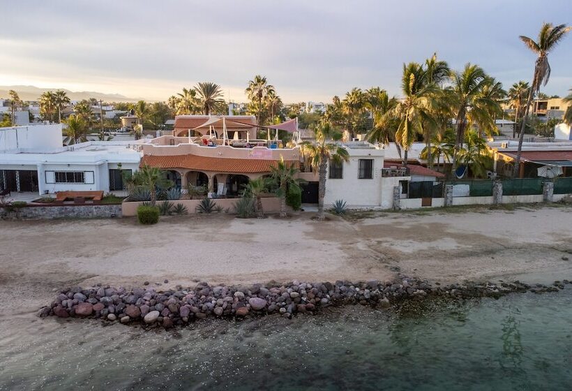 مبيت وإفطار Casa Kootenay Waterfront Bnb