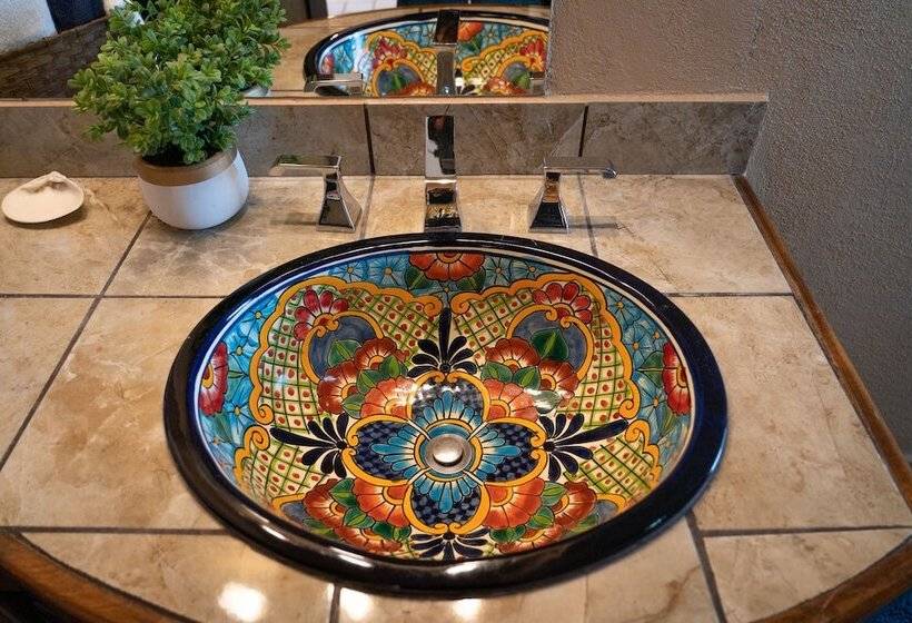 مبيت وإفطار Casa Kootenay Waterfront Bnb