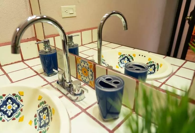 ベッドアンドブレックファースト Casa Kootenay Waterfront Bnb