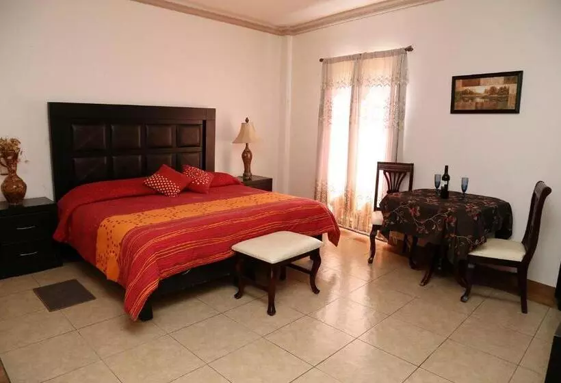 Casa Celia Hotel Restaurante