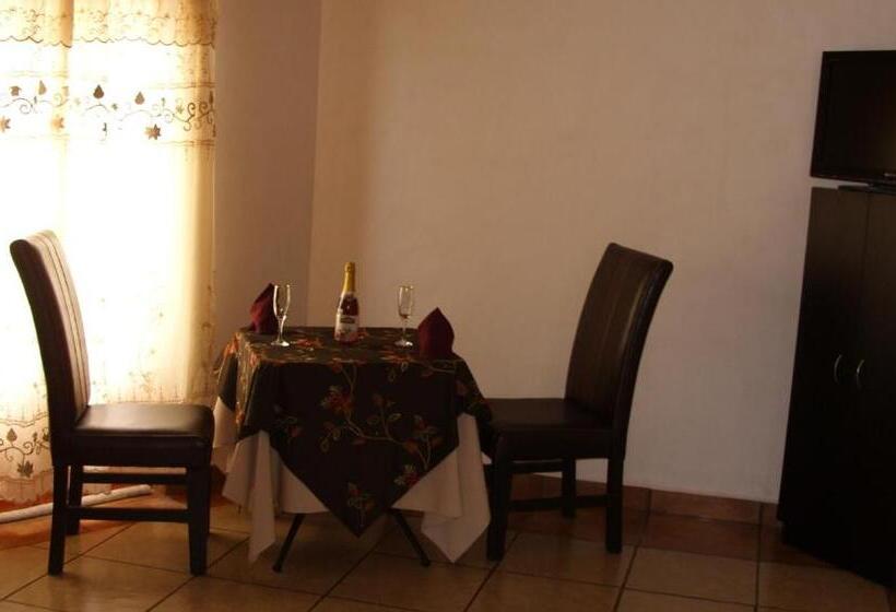 Casa Celia Hotel Restaurante