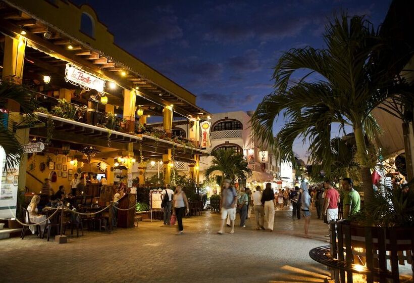 فندق Acuario Playa Del Carmen