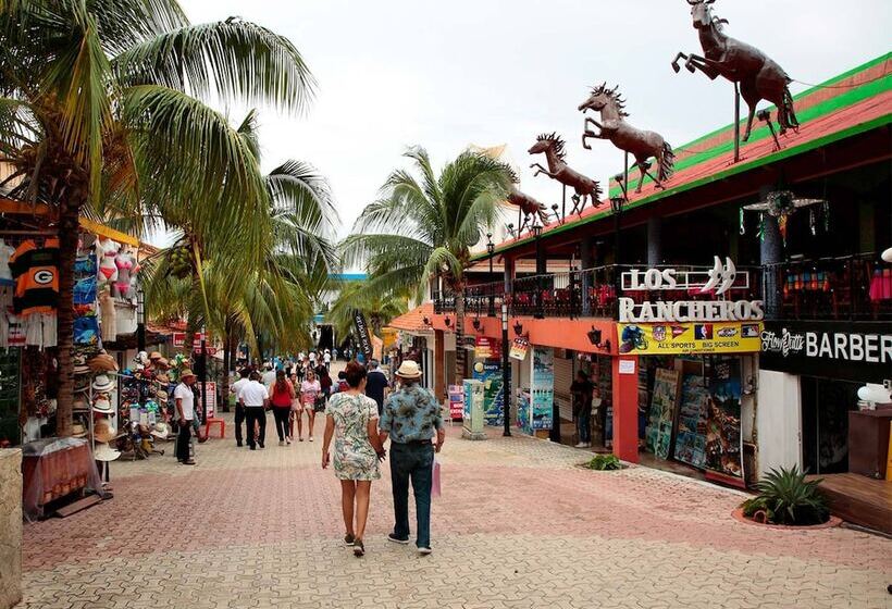 فندق Acuario Playa Del Carmen