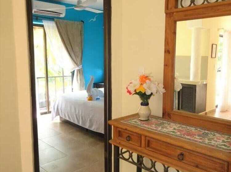 فندق Acuario Playa Del Carmen