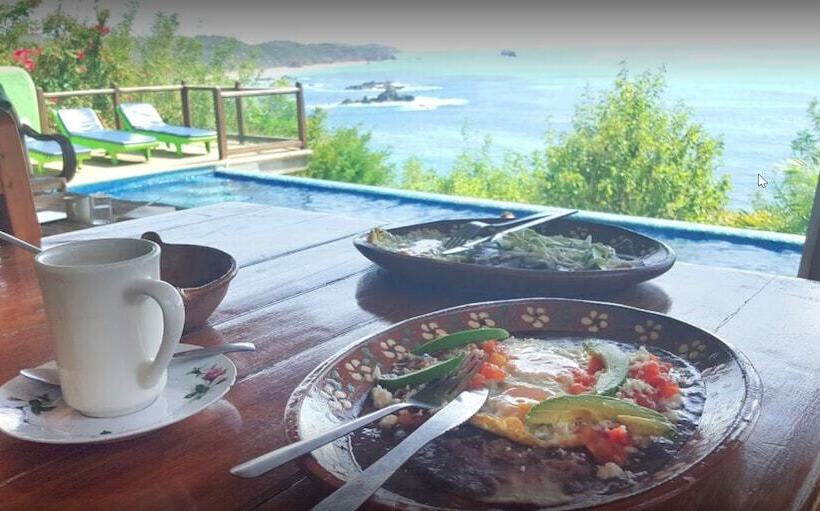 ホテル Altamira Mazunte