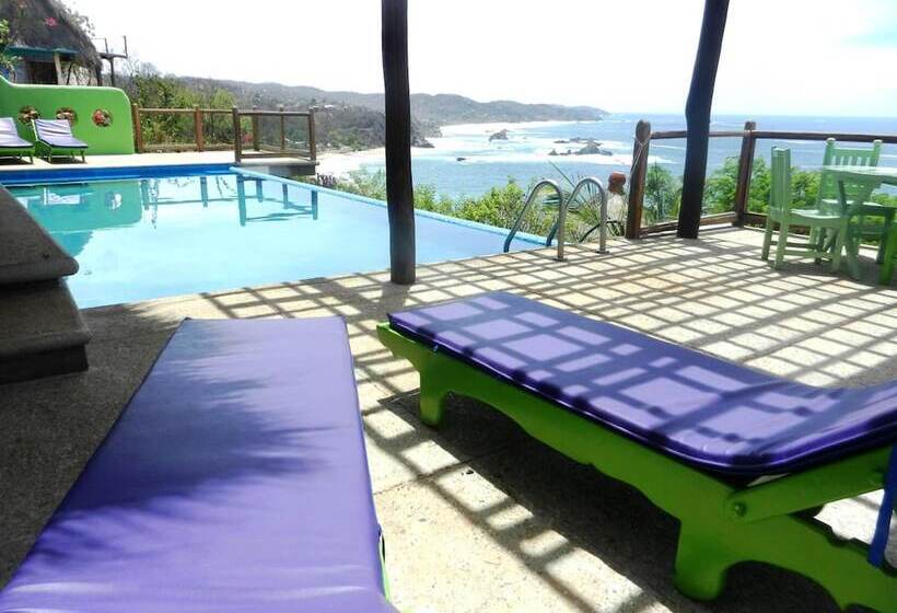 ホテル Altamira Mazunte