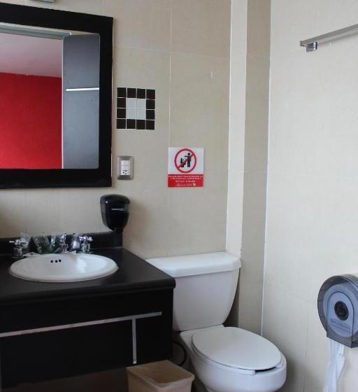 בית מלון כפרי Aqueronte