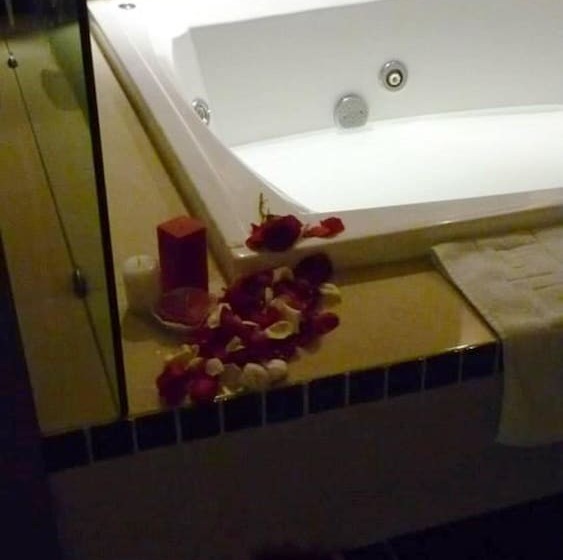 בית מלון כפרי Aqueronte