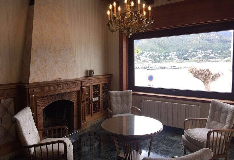 هتل Boutique Mar D Amunt