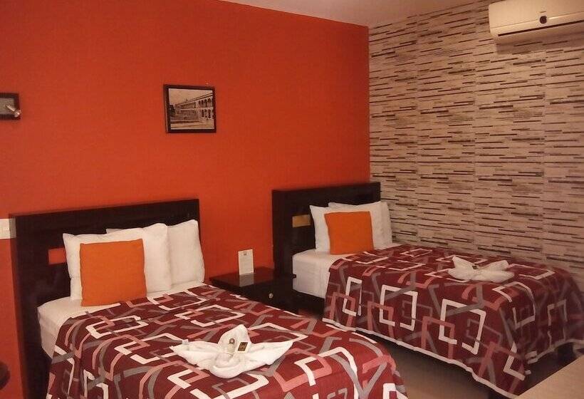 Hotel Catedral Campeche