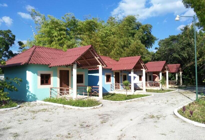 فندق Debliz Xpujil