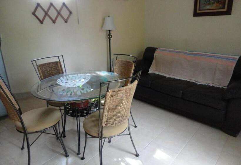 בית מלון כפרי Hacienda Flamingos