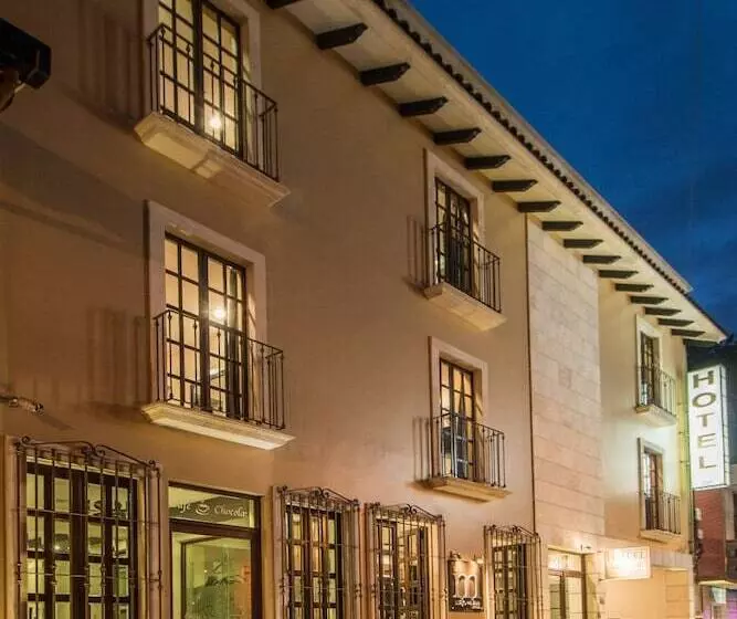 ホテル Majova Inn Xalapa