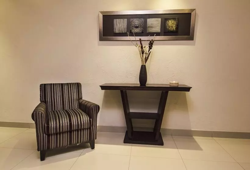 ホテル Majova Inn Xalapa