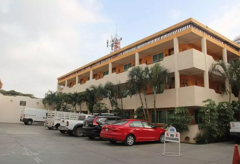 ホテル Palapa Palace