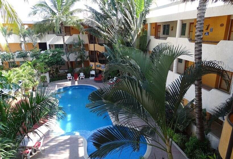 فندق Palapa Palace